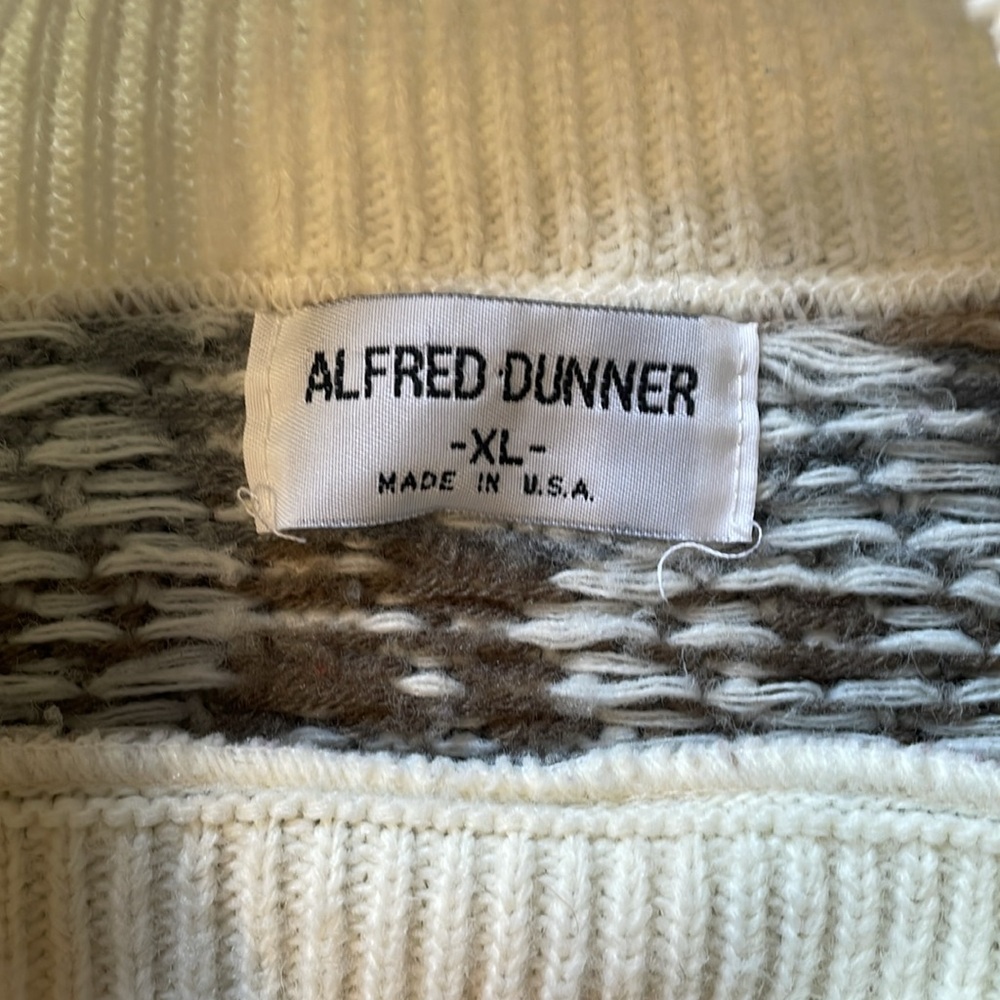 Geometric Patterned  Alfred Dunner Sweater - Picture 3 of 3